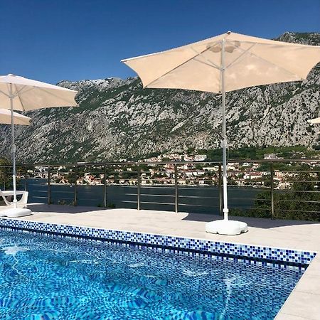 Apartments Seaview Estate Radovic Kotor Bagian luar foto