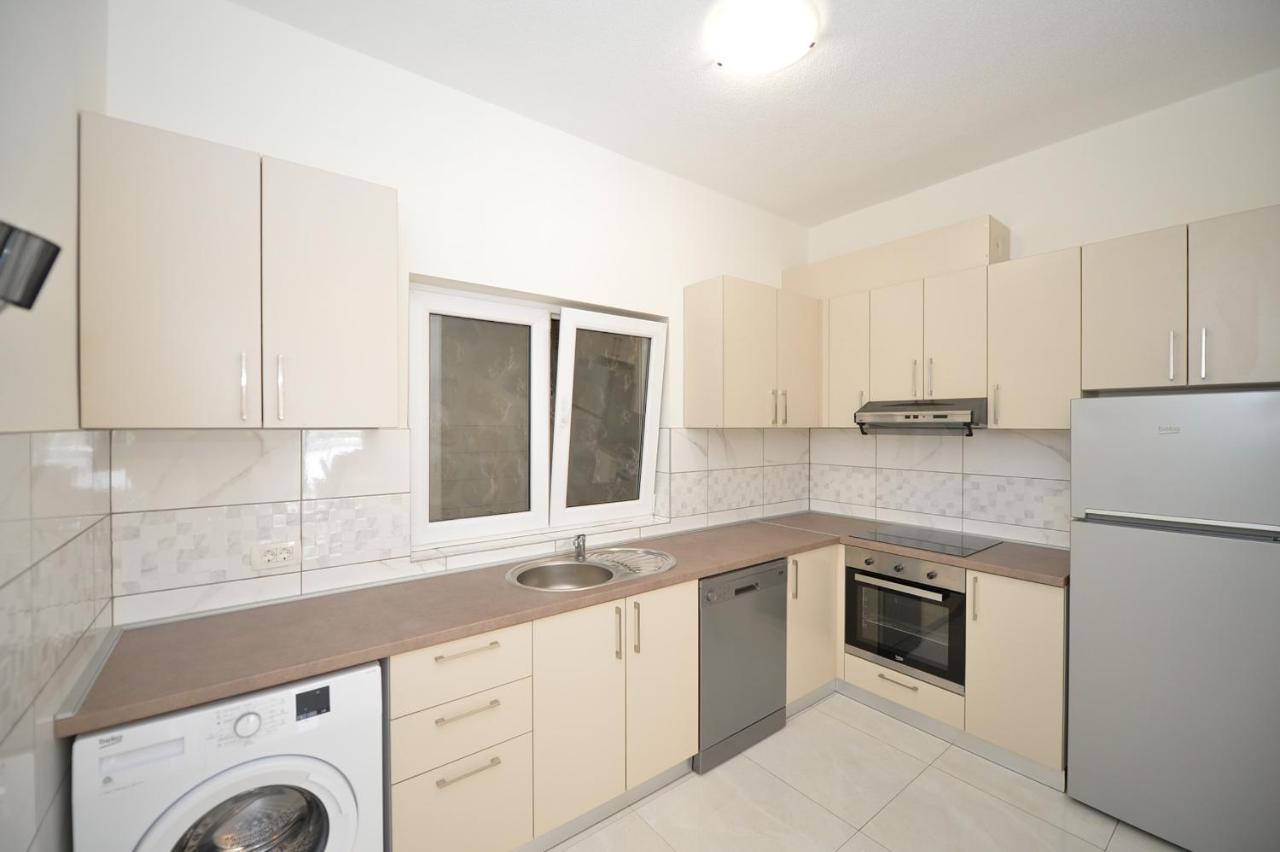 Apartments Seaview Estate Radovic Kotor Bagian luar foto
