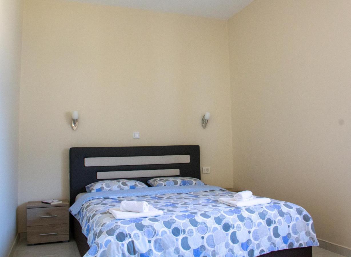 Apartments Seaview Estate Radovic Kotor Bagian luar foto
