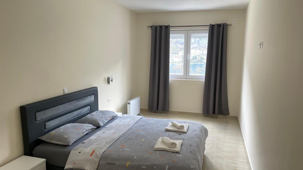 Apartments Seaview Estate Radovic Kotor Bagian luar foto