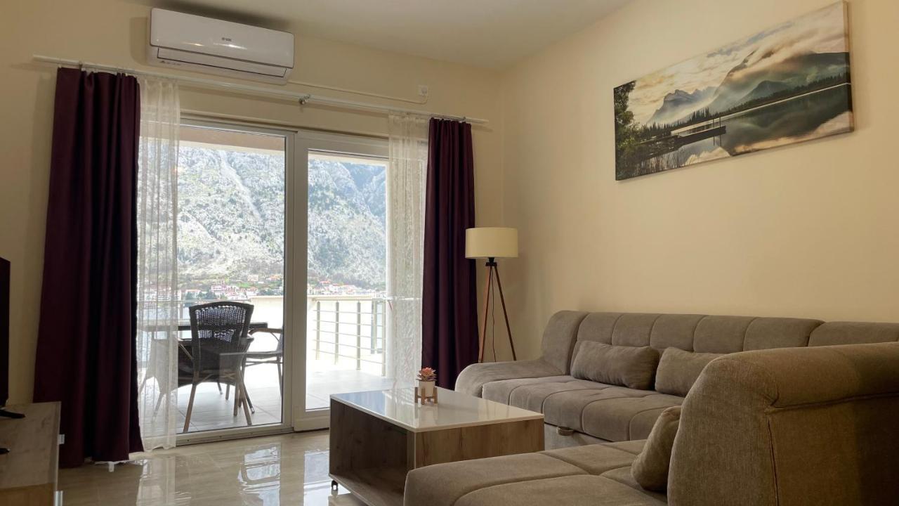 Apartments Seaview Estate Radovic Kotor Bagian luar foto