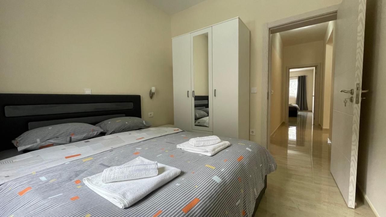 Apartments Seaview Estate Radovic Kotor Bagian luar foto